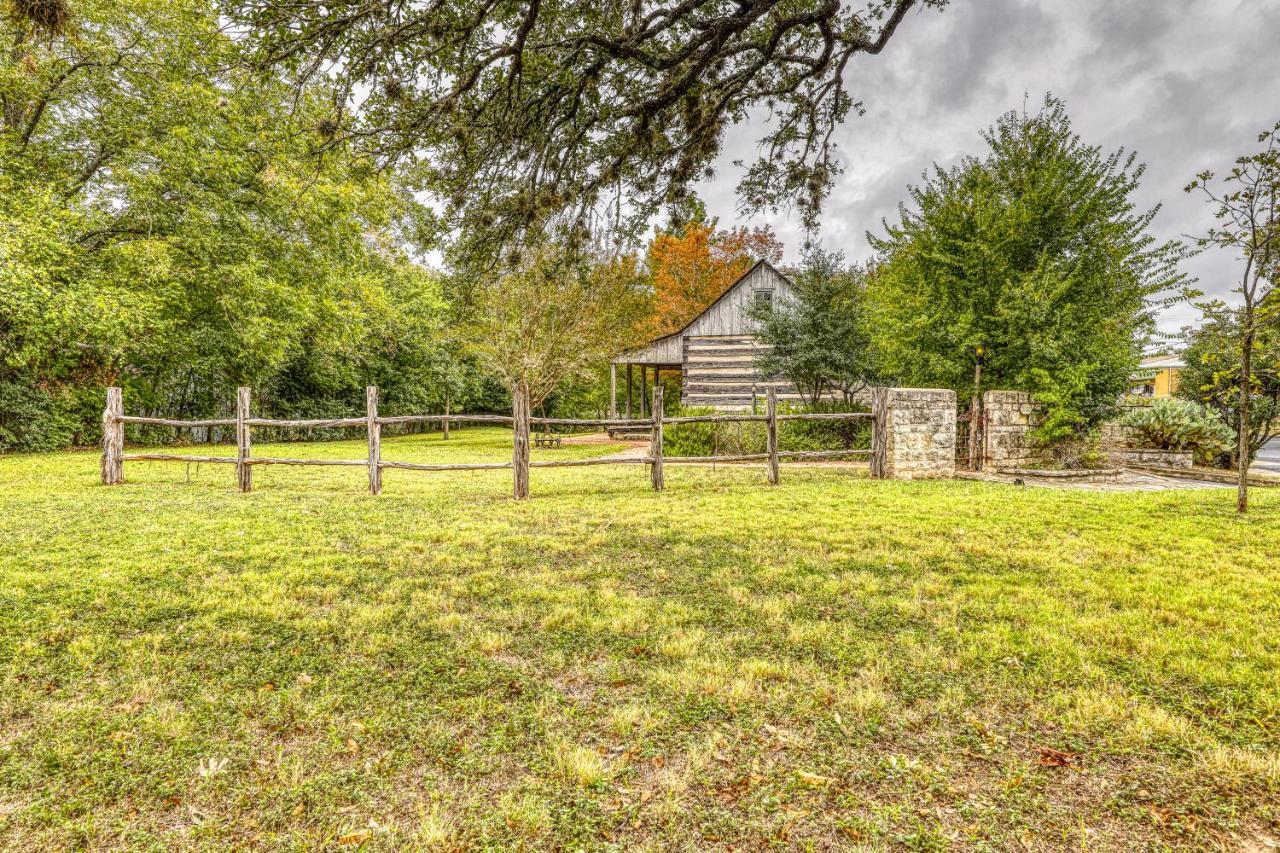 Willa Town Creek Log Cabin Fredericksburg Zewnętrze zdjęcie